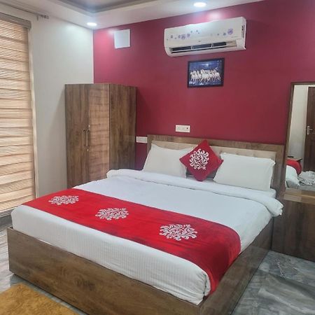 The Swiss Residency Otel Greater Noida Dış mekan fotoğraf